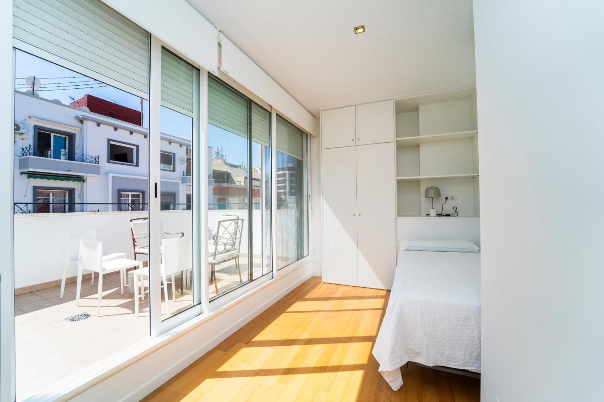Apartamentos Alicante Centro By Renthas Exterior photo